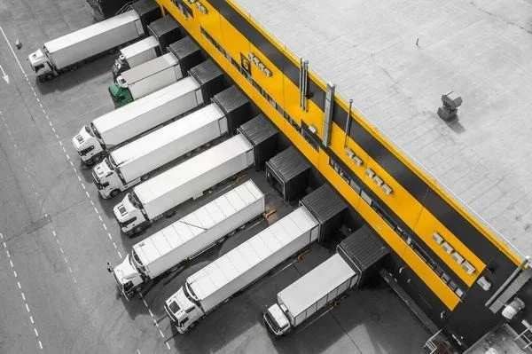 Transport av elektroniska cigaretter mellan Kina och Europa